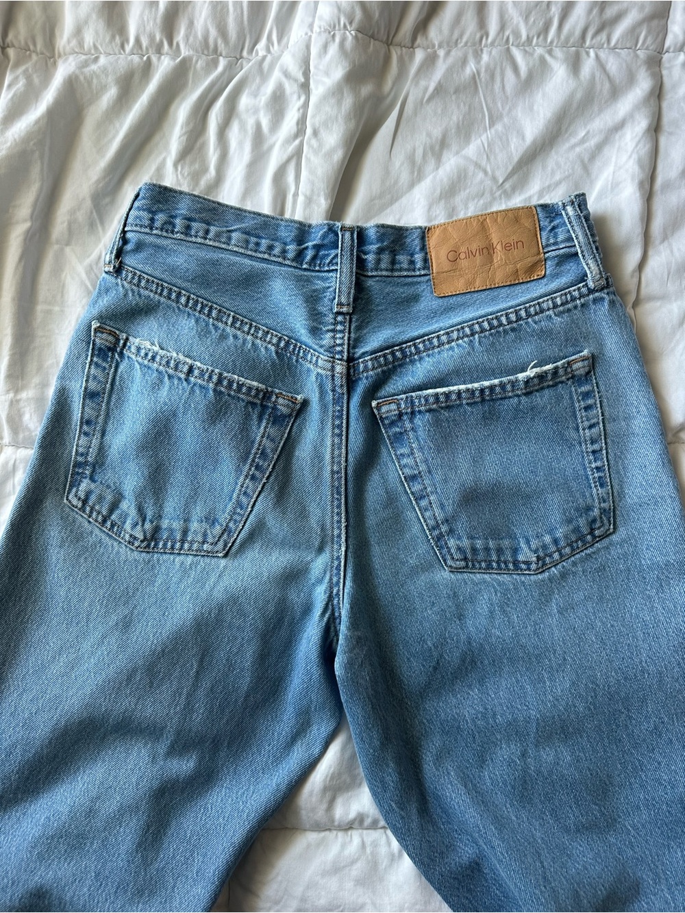 Calvin Klein 90s loose jeans